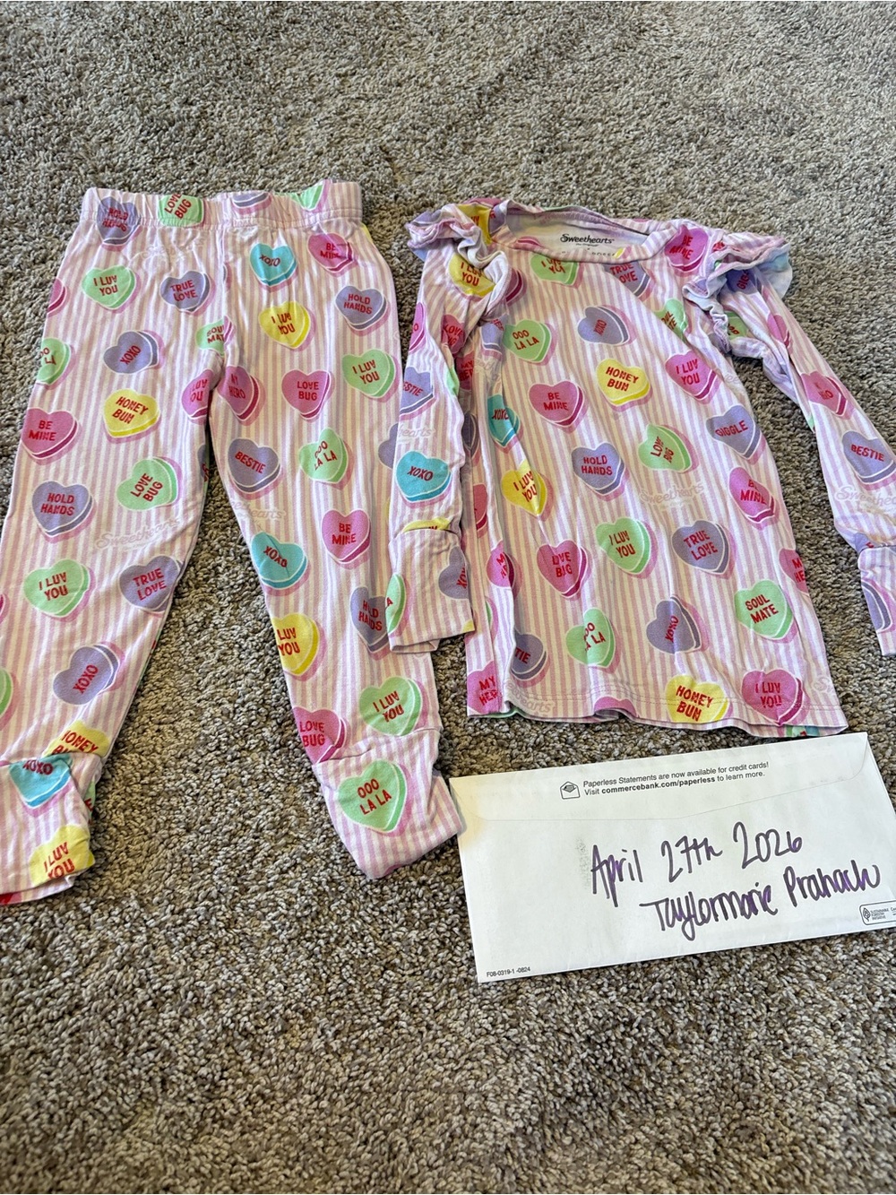 Bums and roses sweetheart pajama set. Size 3T - has a stain on front of shirt